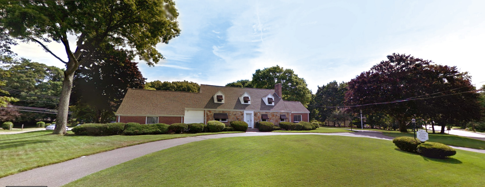 HDL Funeral Home – Funeral home located in Westwood